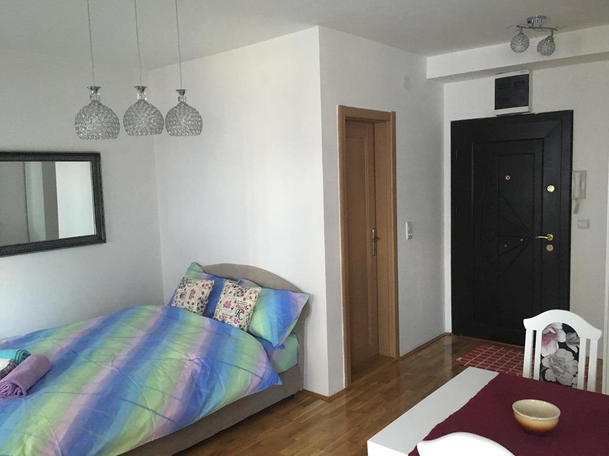 Appartement Ms - Downtown With Free Parking Space à Belgrade Extérieur photo