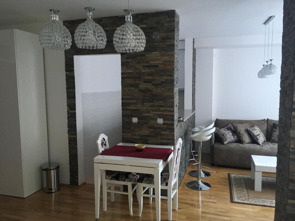 Appartement Ms - Downtown With Free Parking Space à Belgrade Chambre photo
